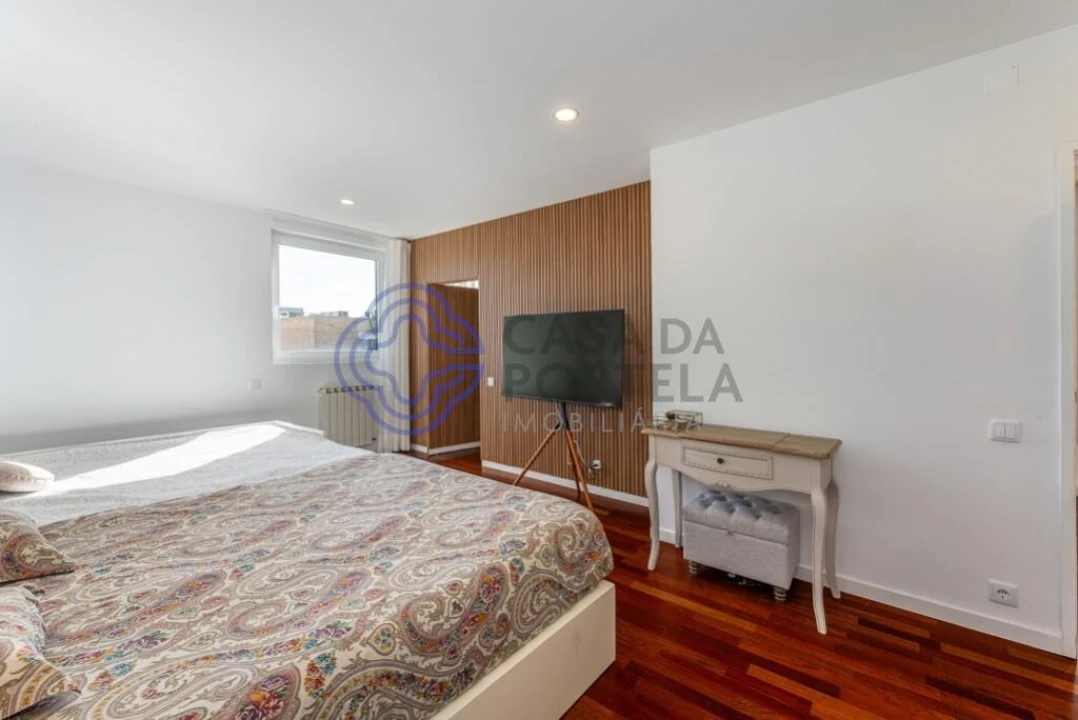 Moradia T4 para Venda em Matosinhos e Leça da Palmeira Foto 36