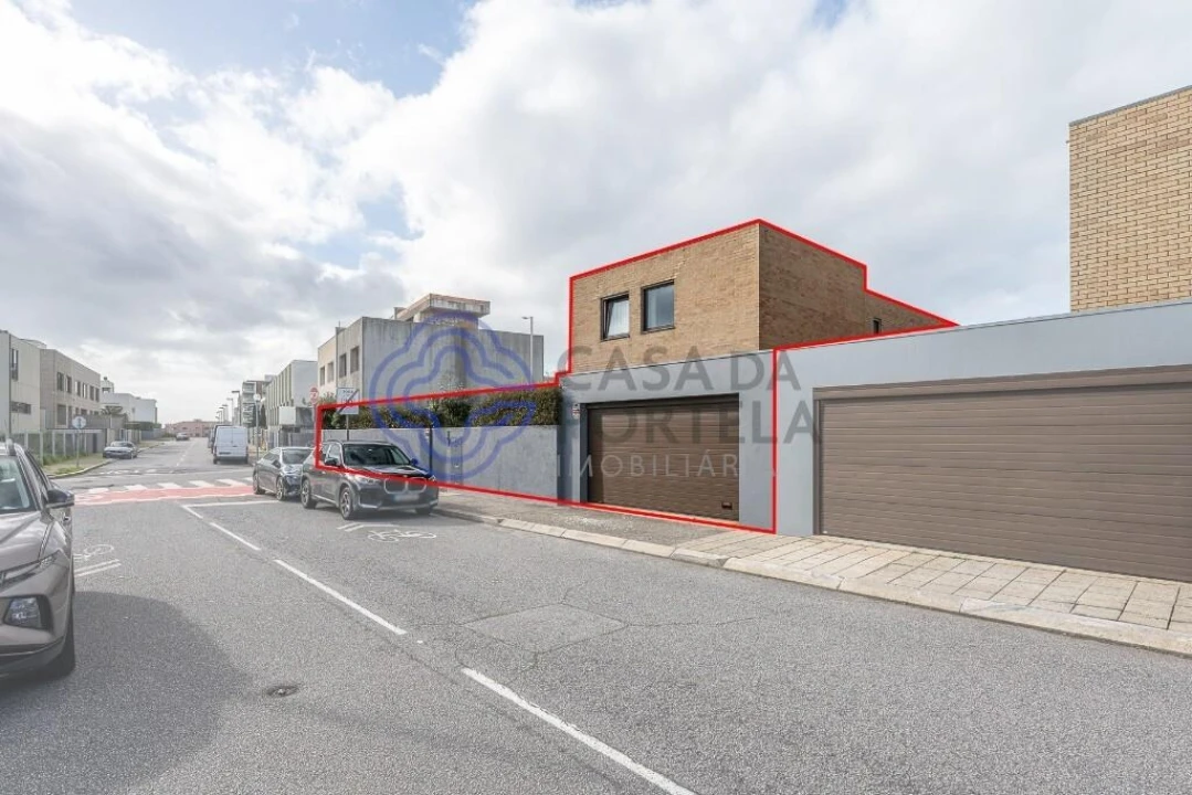 Moradia T4 para Venda em Matosinhos e Leça da Palmeira Foto 51