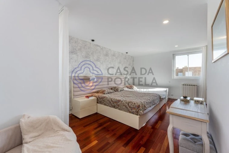 Moradia T4 para Venda em Matosinhos e Leça da Palmeira Foto 35