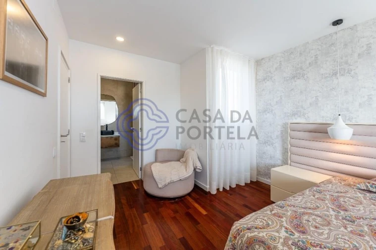 Moradia T4 para Venda em Matosinhos e Leça da Palmeira Foto 38