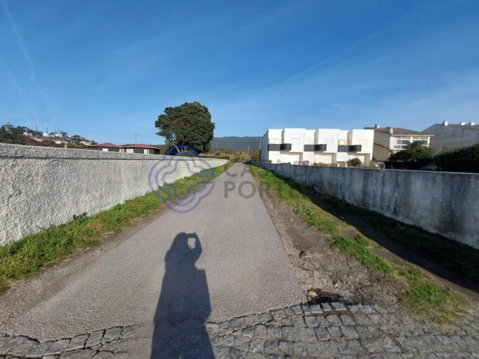 Terreno para Venda em Carreço Foto 12