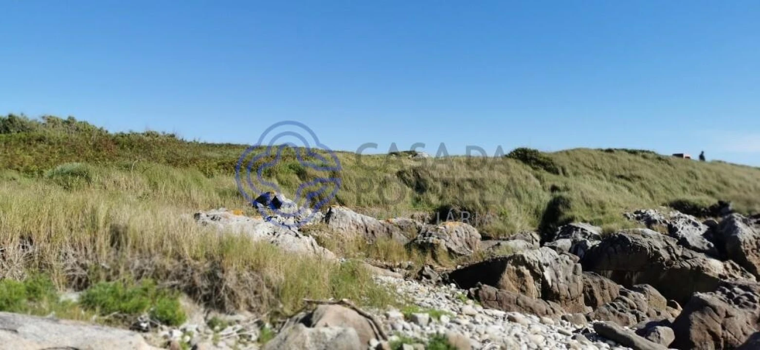 Terreno para Venda em Carreço Foto 5