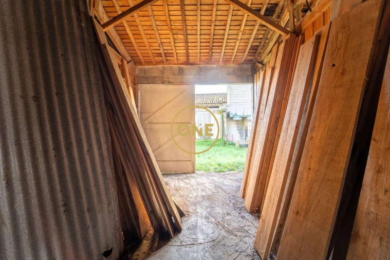 Armazém para Venda em Pico da Pedra Foto 26