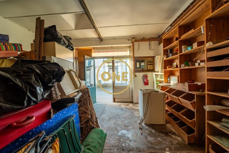 Armazém para Venda em Pico da Pedra Foto 6