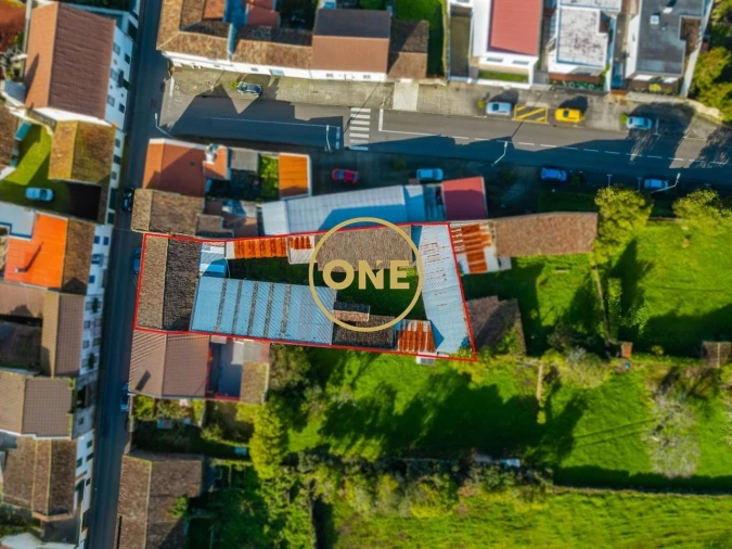 Armazém para Venda em Pico da Pedra Foto 3