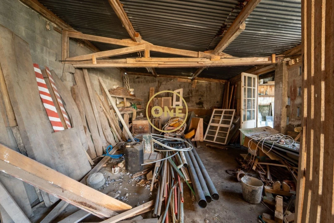 Armazém para Venda em Pico da Pedra Foto 22