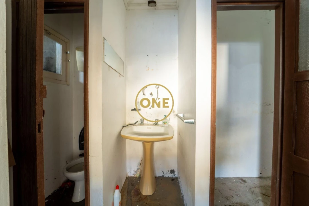 Armazém para Venda em Pico da Pedra Foto 16