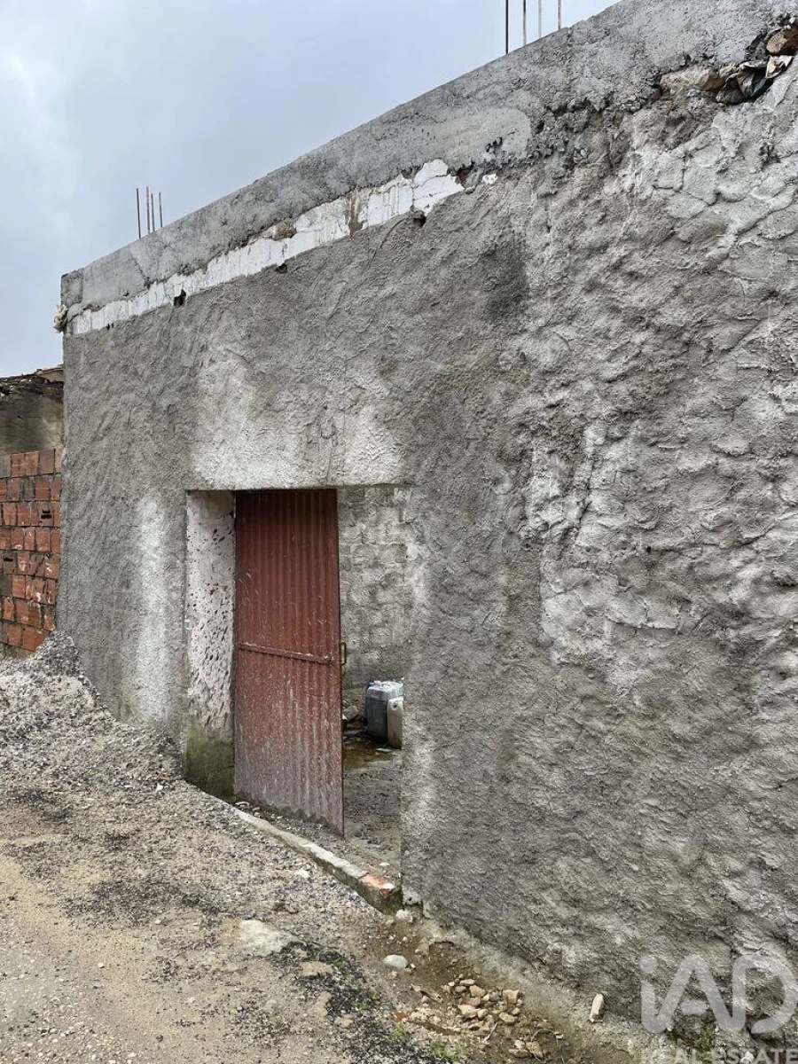 Moradia T2 para Venda em Moita dos Ferreiros Foto 2