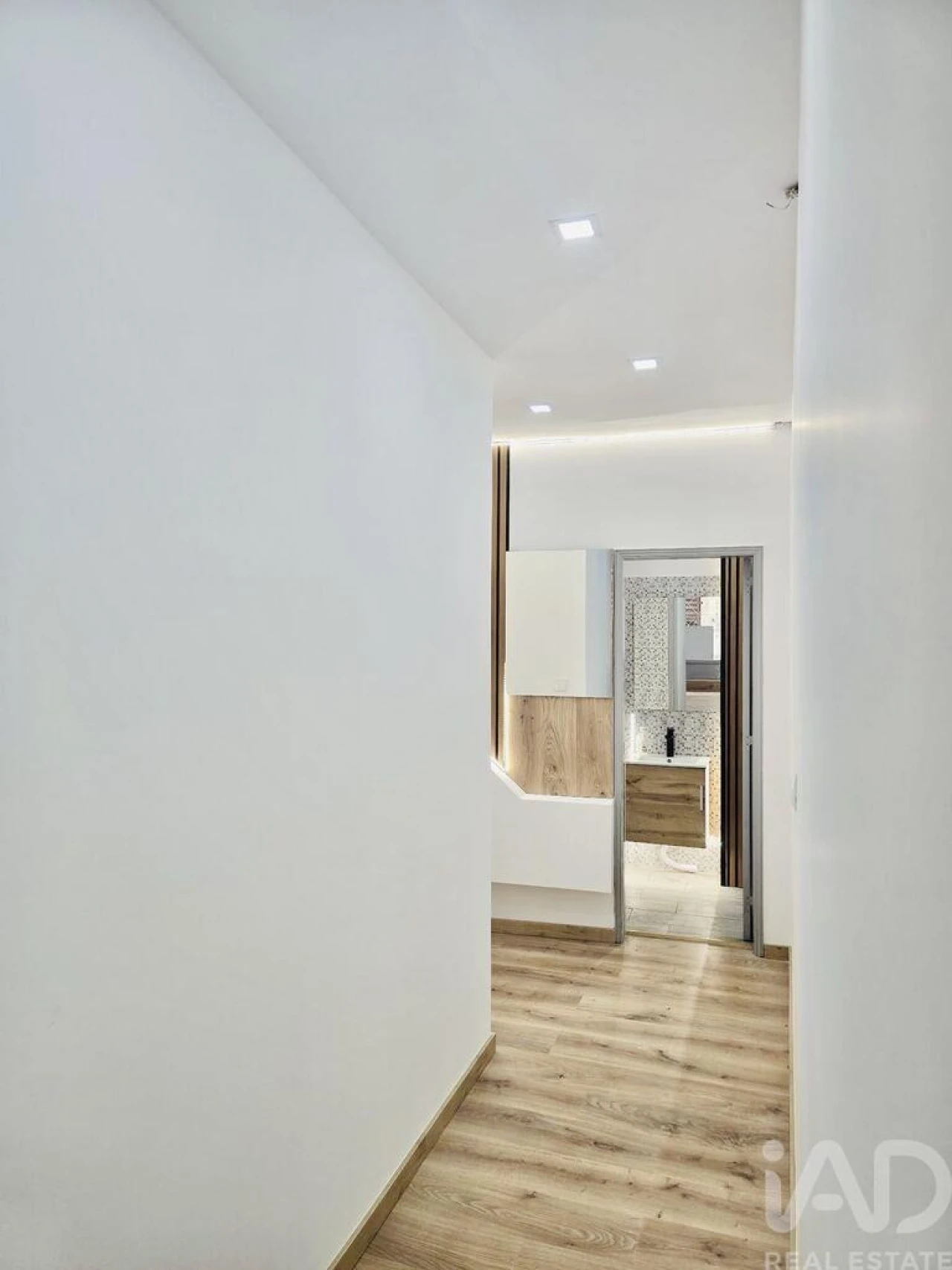 Loja para Venda em Setubal (São Sebastião) Foto 12