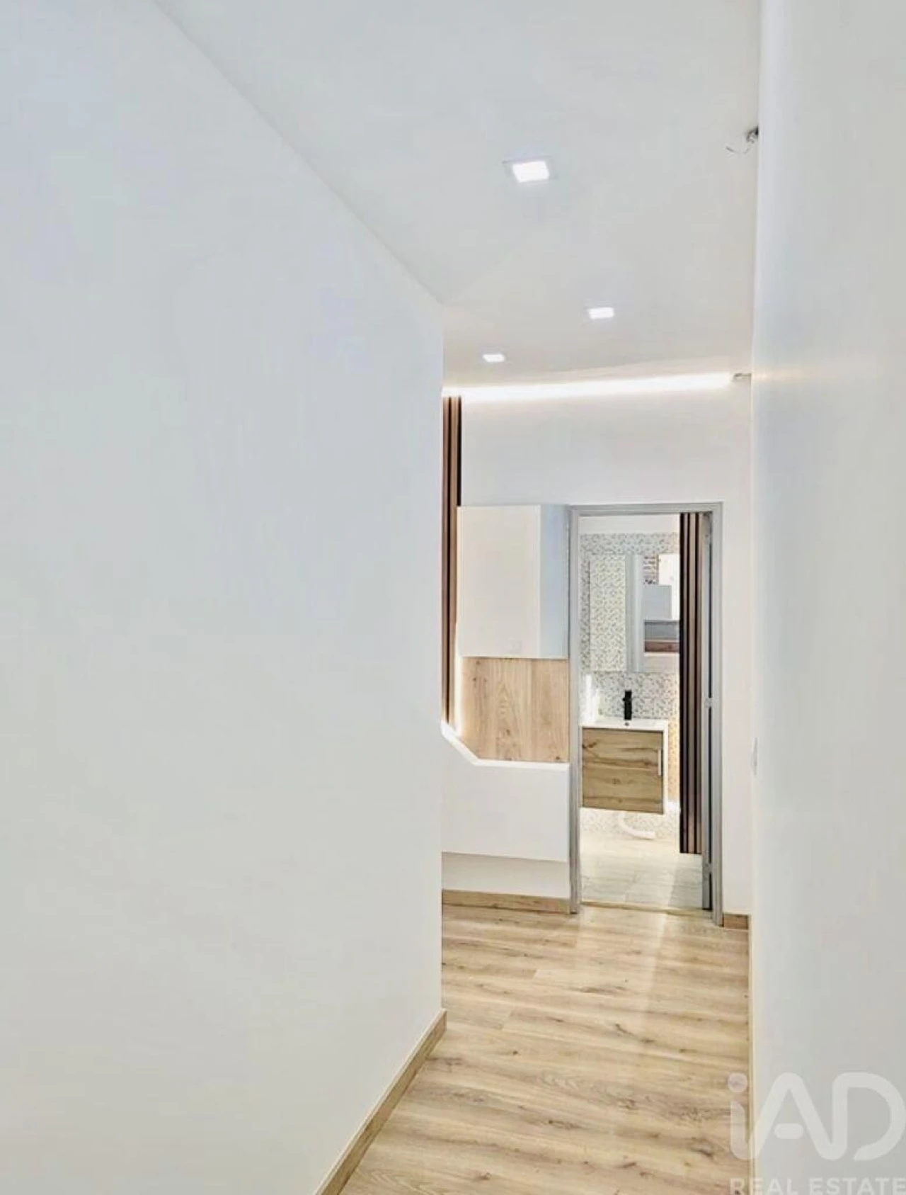 Loja para Venda em Setubal (São Sebastião) Foto 3