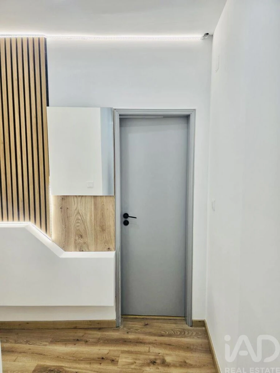 Loja para Venda em Setubal (São Sebastião) Foto 13