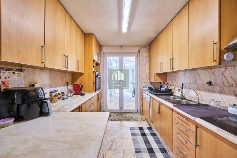 Moradia T3 para Venda em Charneca de Caparica e Sobreda Foto 31