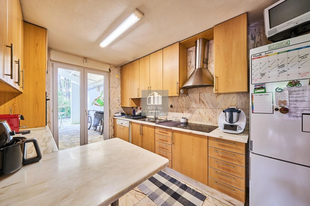 Moradia T3 para Venda em Charneca de Caparica e Sobreda Foto 29