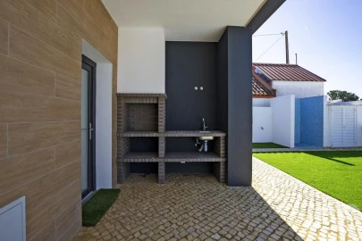 Moradia T4 para Venda em Azeitão (São Lourenço e São Simão)