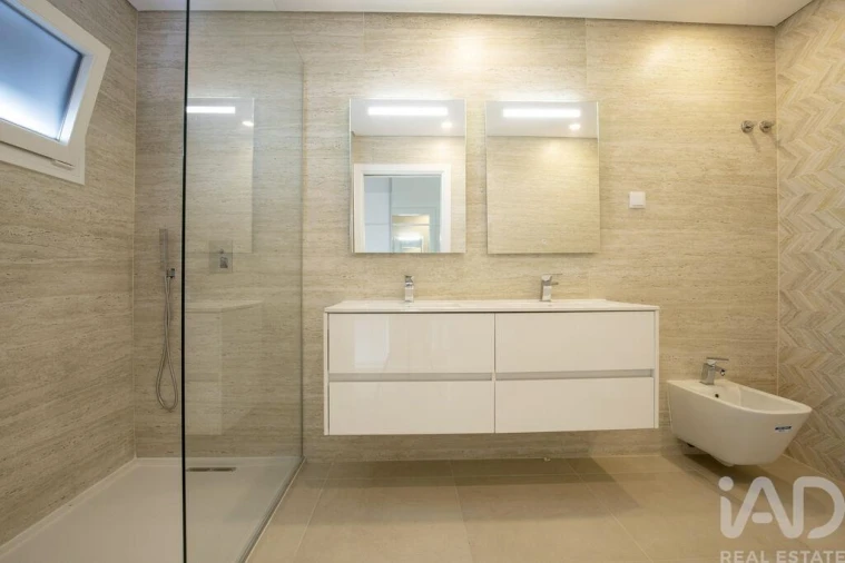 Moradia T4 para Venda em Azeitão (São Lourenço e São Simão) Foto 22