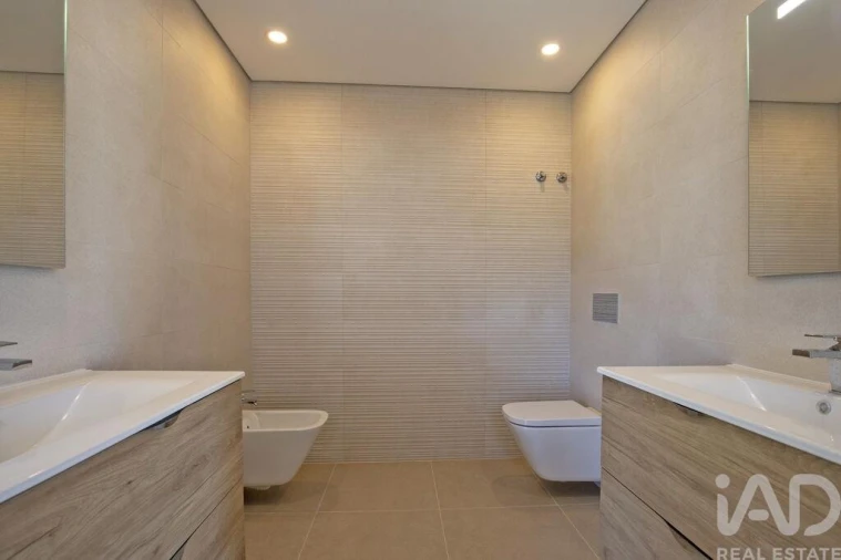 Moradia T4 para Venda em Azeitão (São Lourenço e São Simão) Foto 18