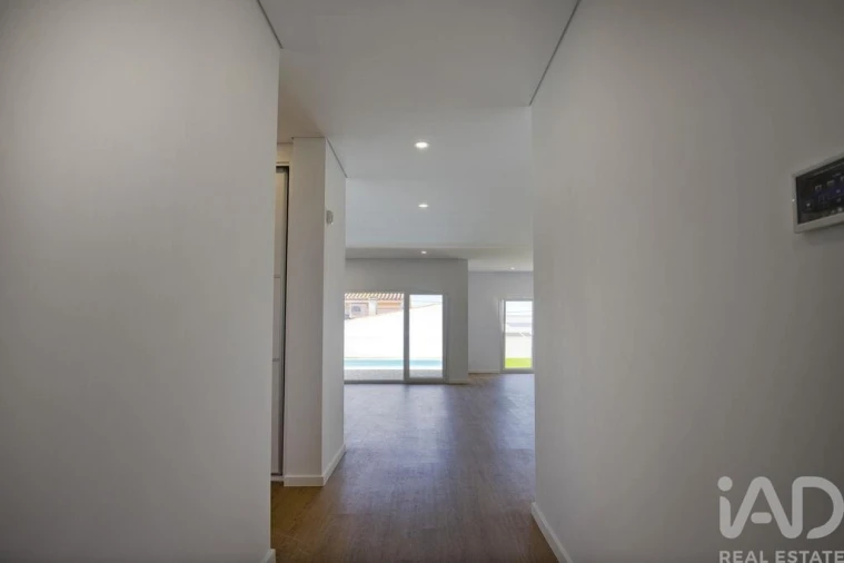 Moradia T4 para Venda em Azeitão (São Lourenço e São Simão) Foto 4