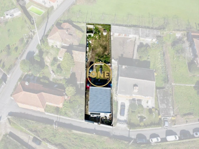 Moradia T3 para Venda em Landim Foto 2