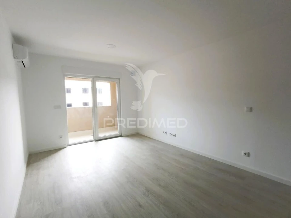 Apartamento T2 para Venda em Aradas Foto 5