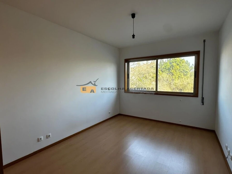 Apartamento T3 para Venda em Moreira Foto 14