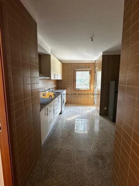 Apartamento T3 para Venda em Moreira