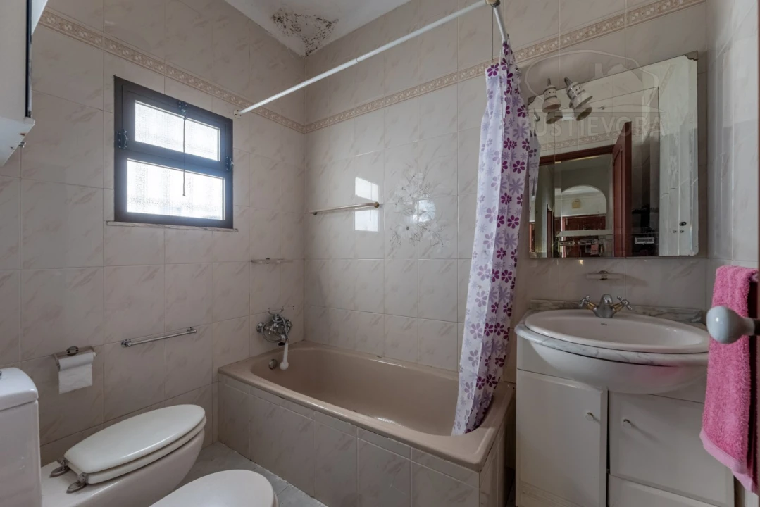 Moradia T2 para Venda em Bacelo e Senhora da Saúde Foto 9