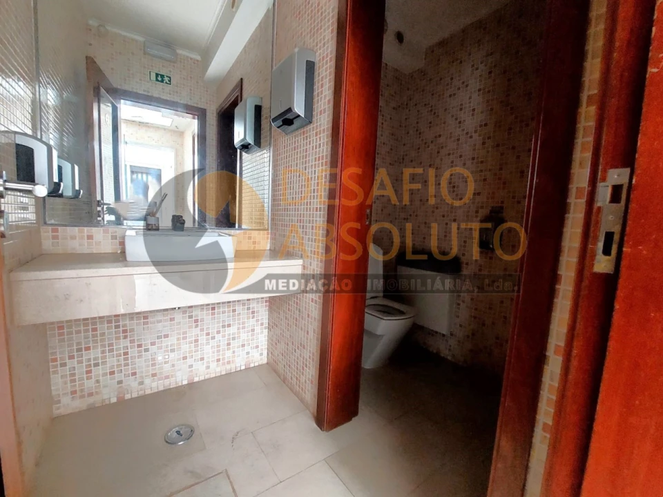 Loja para Arrendamento em Barreiro e Lavradio Foto 19