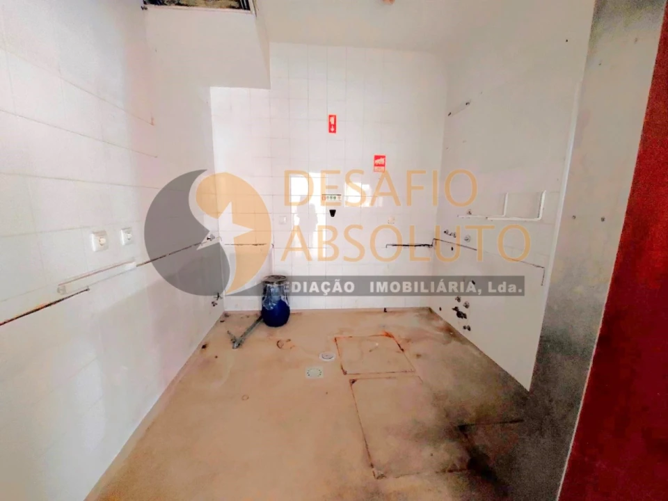 Loja para Arrendamento em Barreiro e Lavradio Foto 14