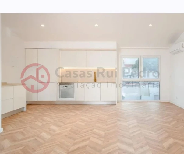 Apartamento T1 para Venda em União das Freguesias de Setúbal Foto 3