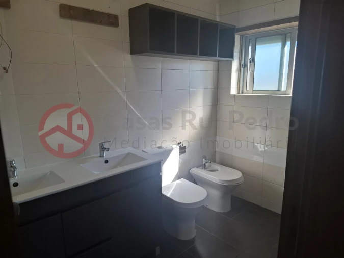 Apartamento T2 para Venda em Queluz e Belas Foto 11