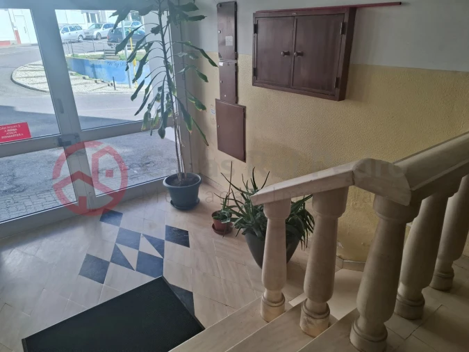 Apartamento T2 para Venda em Queluz e Belas Foto 21