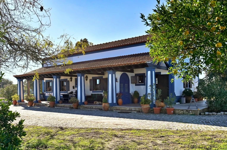 Moradia T2 para Venda em Atalaia e Alto Estanqueiro-Jardia Foto 3