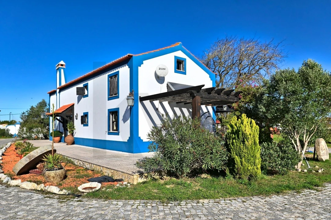 Moradia T2 para Venda em Atalaia e Alto Estanqueiro-Jardia Foto 4