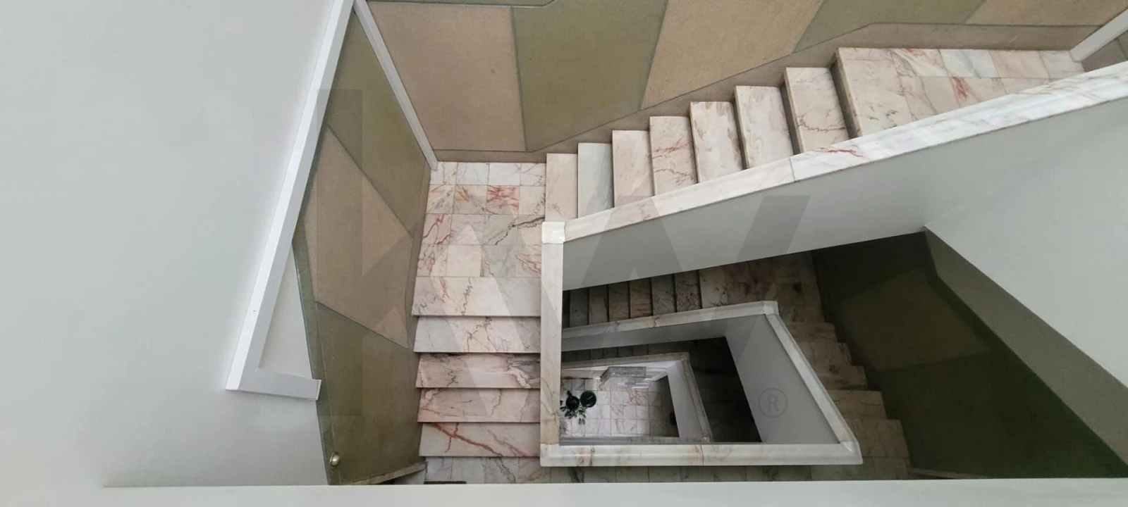 Apartamento T2 para Venda em Massamá e Monte Abraão Foto 15