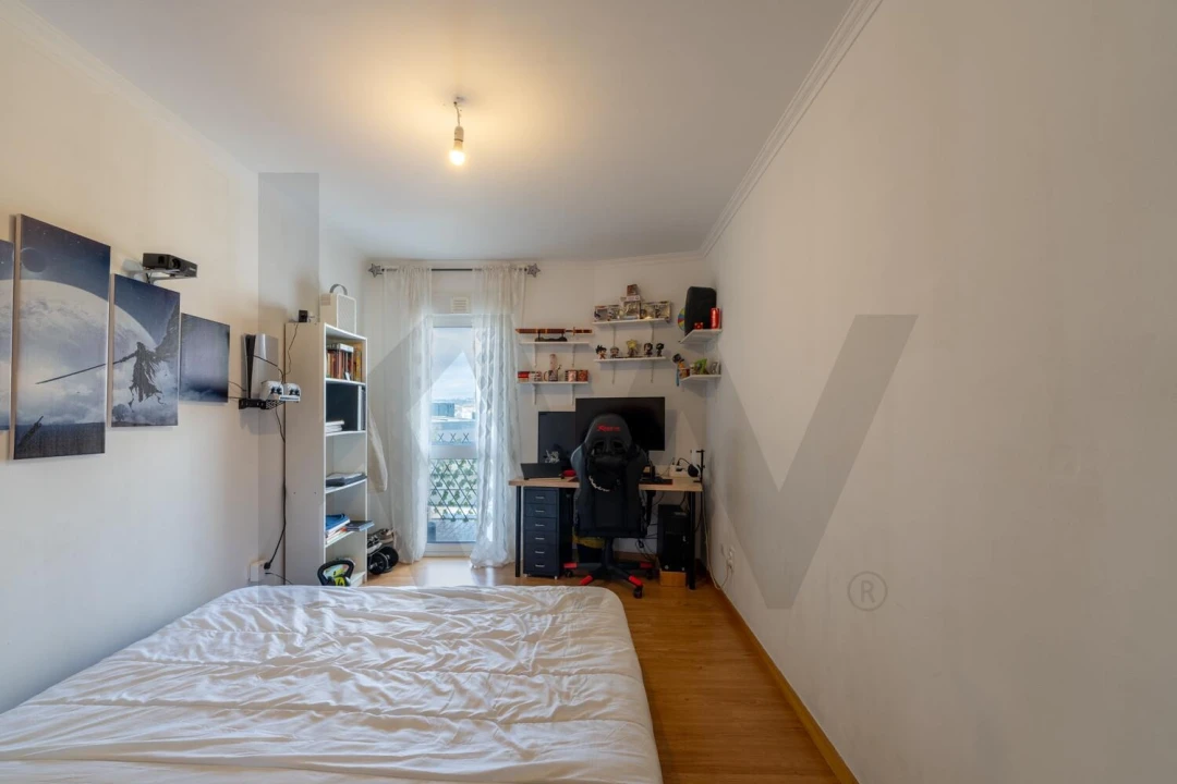 Apartamento T3 para Venda em Carregado e Cadafais Foto 20