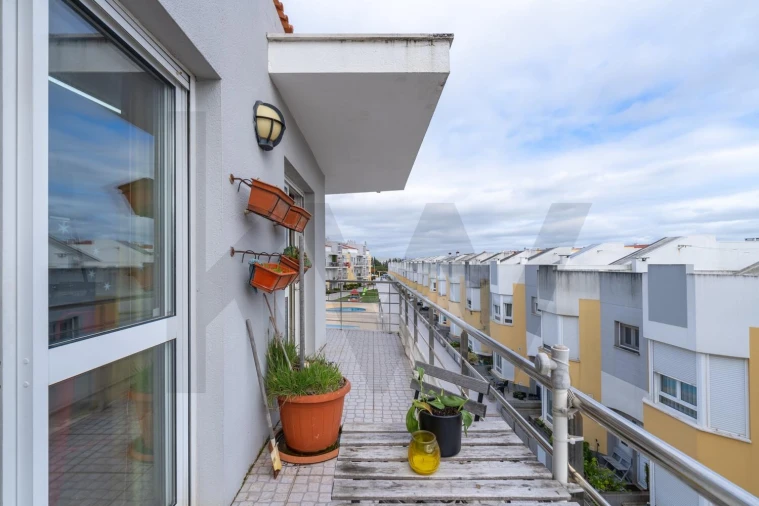 Apartamento T3 para Venda em Carregado e Cadafais Foto 4