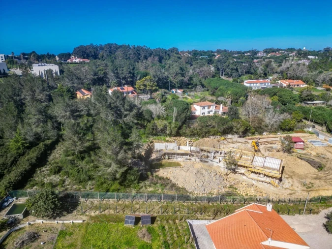 Moradia T5 para Venda em São João das Lampas e Terrugem Foto 13