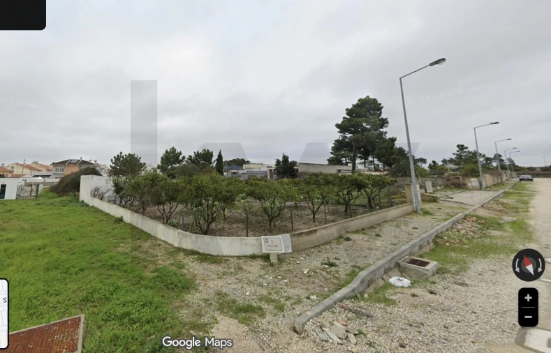 Terreno para Venda em Quinta do Conde Foto 2