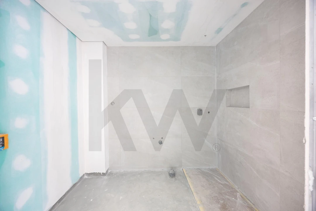 Apartamento T1 para Venda em São Martinho Foto 25