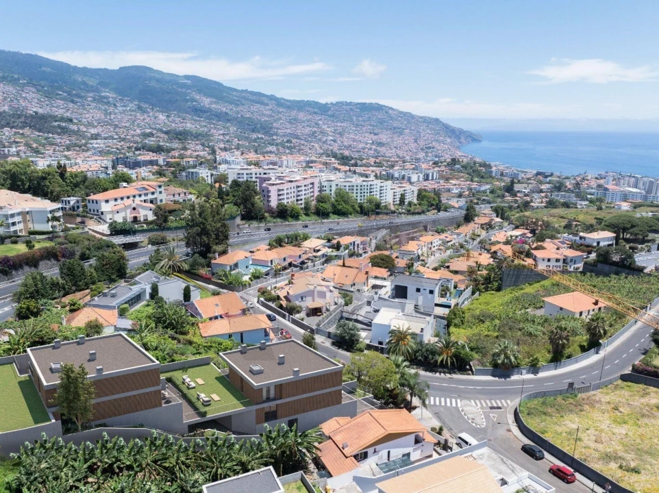 Apartamento T1 para Venda em São Martinho Foto 9