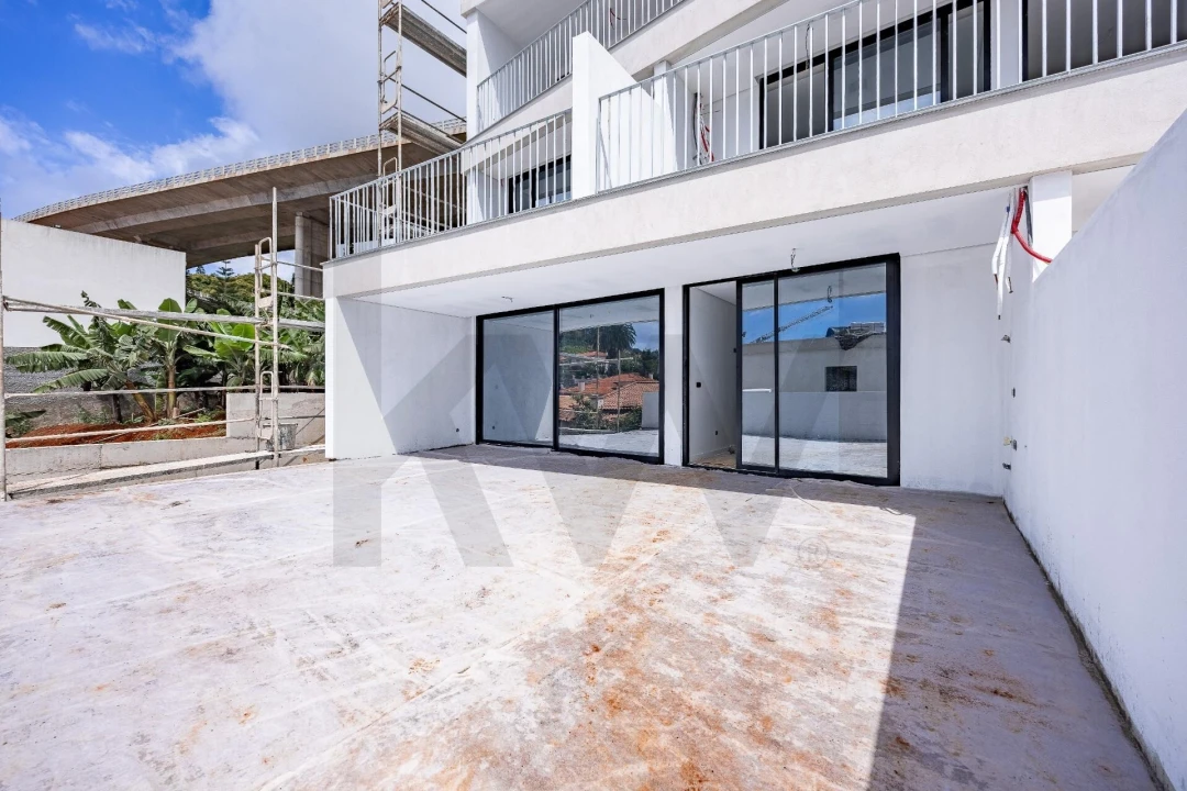 Apartamento T1 para Venda em São Martinho Foto 32