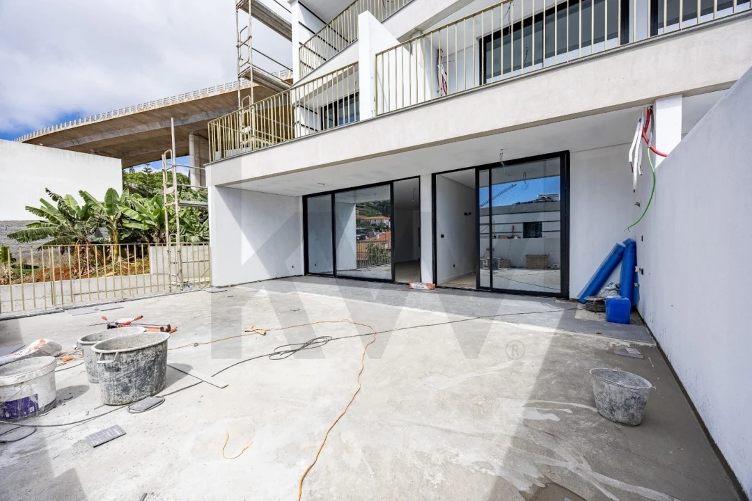 Apartamento T1 para Venda em São Martinho Foto 16