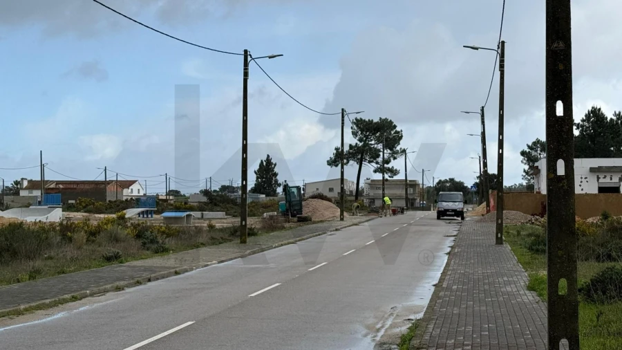 Terreno para Venda em Quinta do Anjo Foto 6
