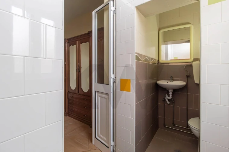 Prédio para Venda em Santa Marinha e São Pedro da Afurada Foto 8