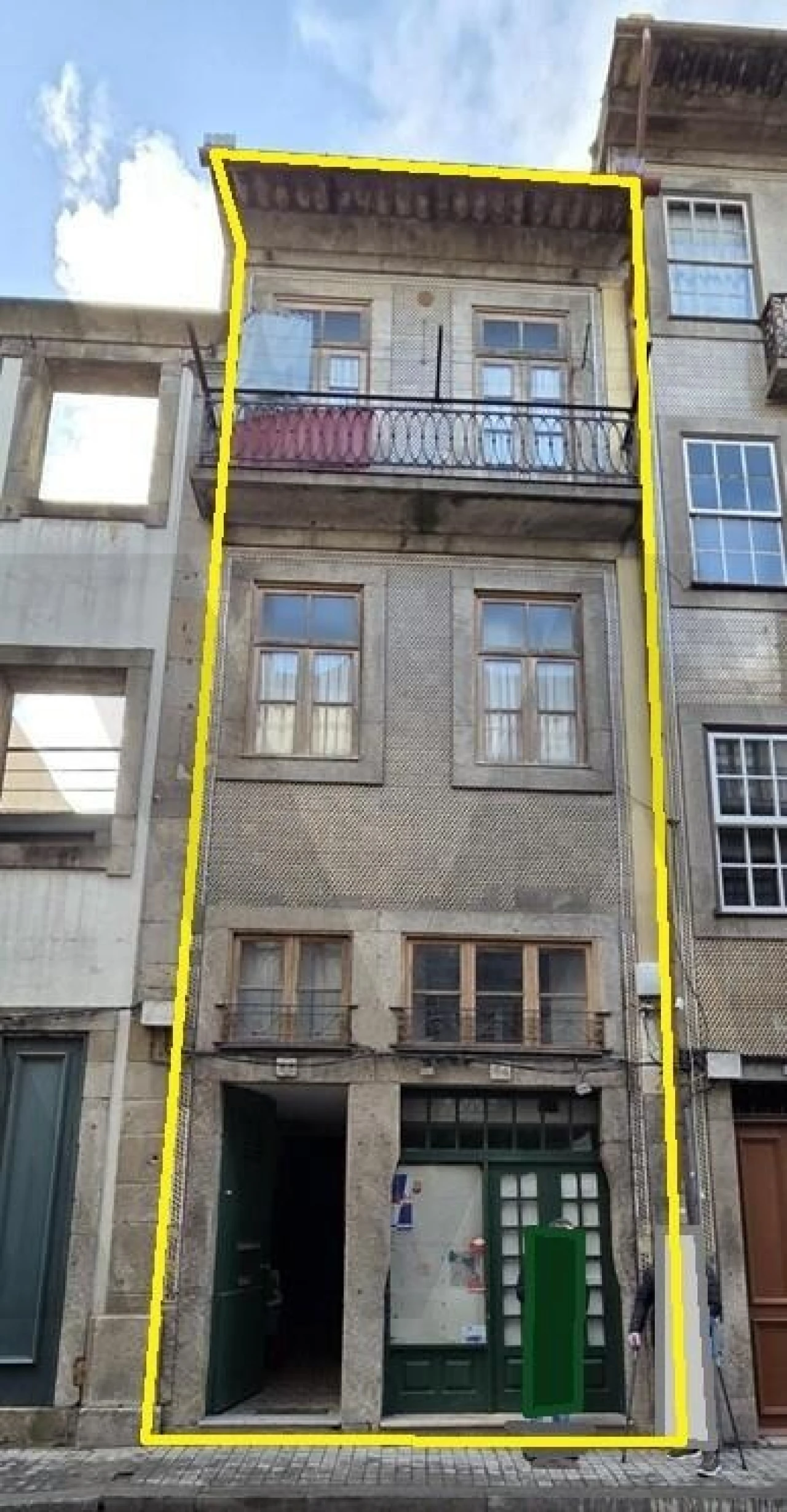 Prédio para Venda em Santa Marinha e São Pedro da Afurada Foto 24