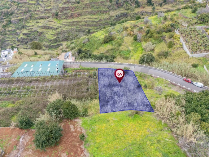 Terreno para Venda em Arco da Calheta Foto 11