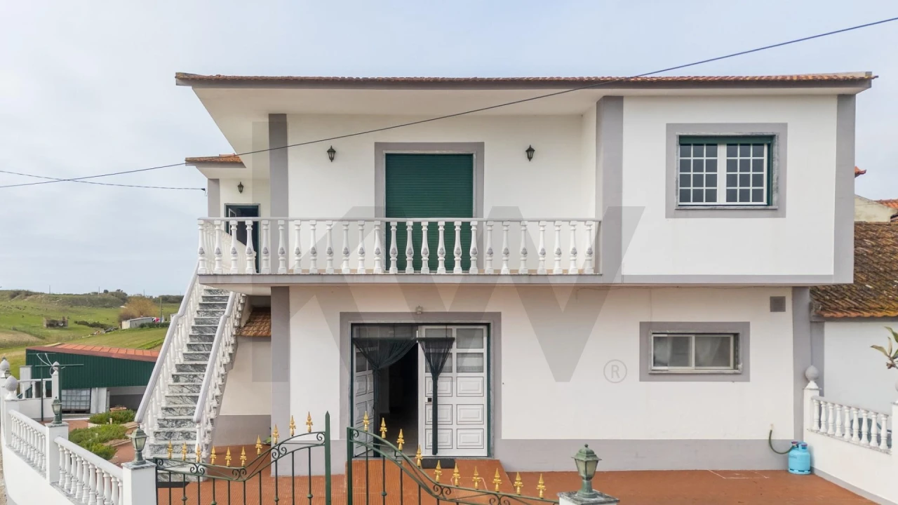 Moradia T3 para Venda em Ponte do Rol Foto 1