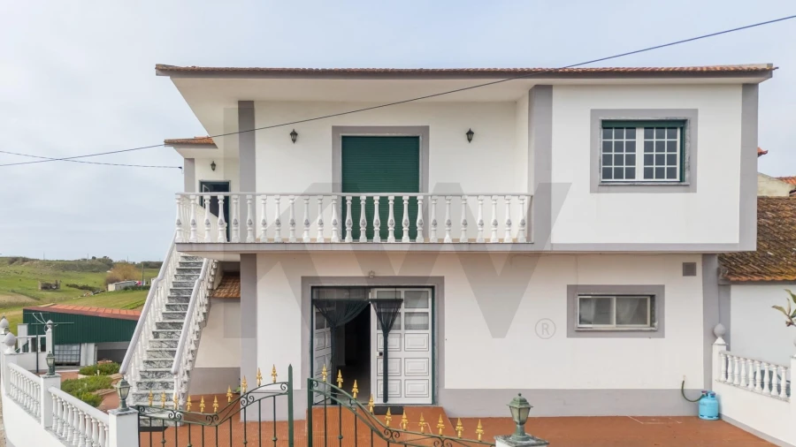 Moradia T3 para Venda em Ponte do Rol