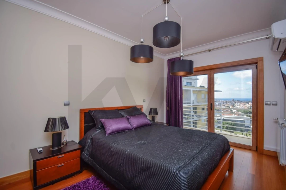 Apartamento T3 para Arrendamento em Alcabideche Foto 18