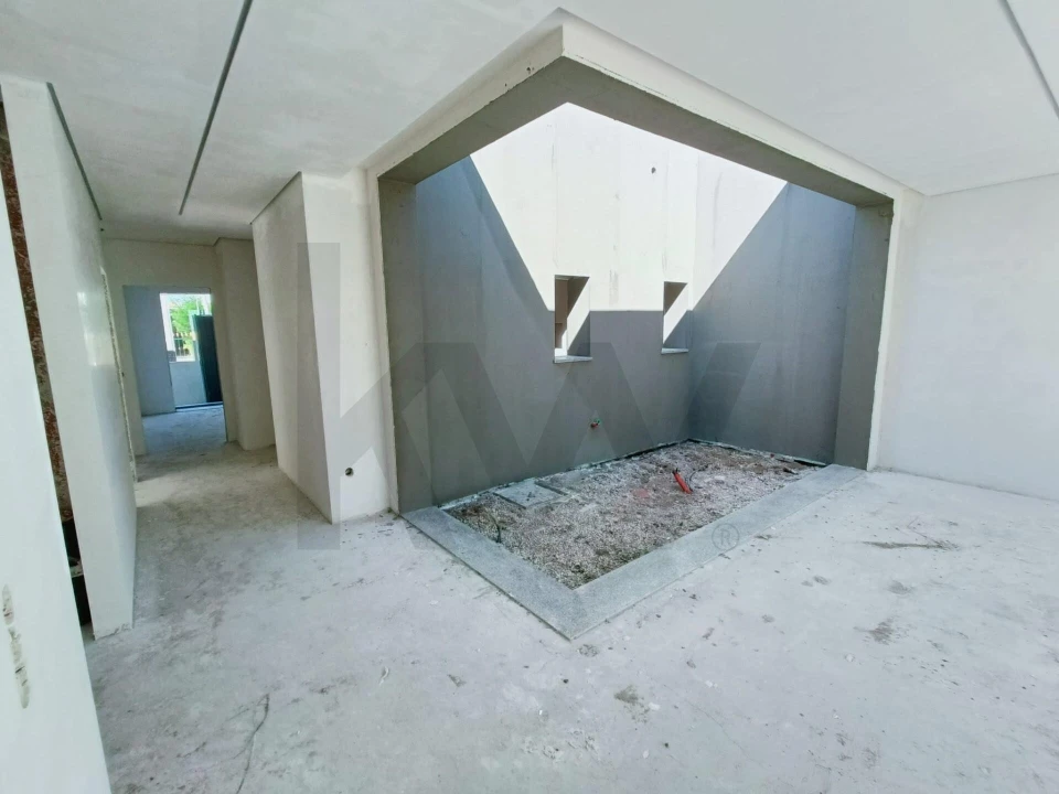 Moradia T4 para Venda em Fernao Ferro Foto 17